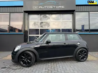 Mini Mini 1.6 Cooper John Cooper Works Pakket Leer Navi Xenon In Nieuwstaat !!!