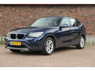 BMW X1 SDrive18i Trekhaak afneembaar| Stoelverwarming| Parkeersensoren V+A