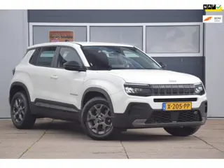 Jeep Avenger Longitude 54 kWh APPLE CARPLAY/WARMTEPOMP/LED KOPLAMPEN