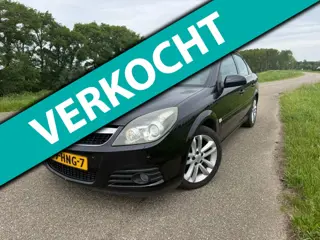 Opel Vectra GTS 2.2-16V Executive clima navi 196261 km nap bj 2009 nieuwe apk