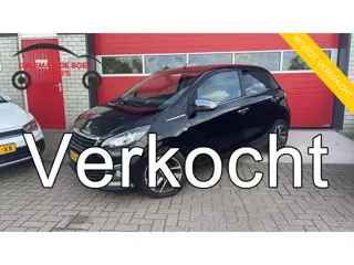 Peugeot 108 1.0 e-VTi Allure CARPLAY / CLIMA / CAMERA / BLUETOOTH / LIMITER / ELEK RAMEN / NL-AUTO