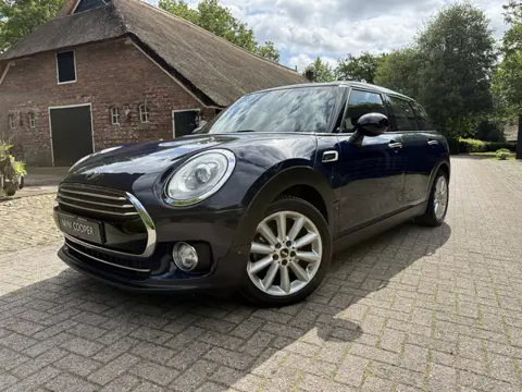 MINI Clubman 1.5 Cooper Pepper. Panorama,Navi,LED. Dealer ond ! Zeer mooi !!