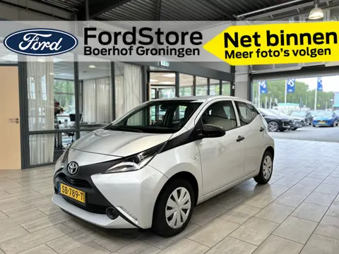 Toyota Aygo 1.0 VVT-i 70pk x-fun | Cruise Control | Bluetooth | Airco | All-season banden |