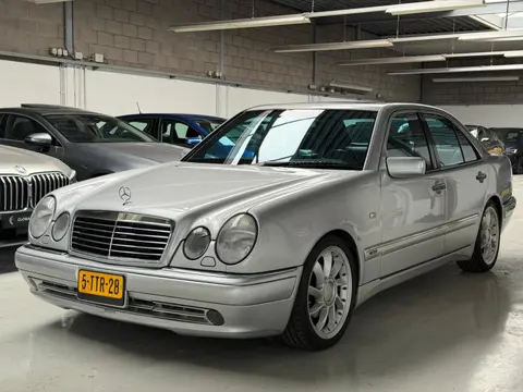 Mercedes-Benz E-klasse 420 Classic | Memory | Climate
