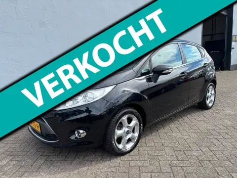 Ford Fiesta 1.25 Titanium 5-Deurs - Climate Control - Trekhaak