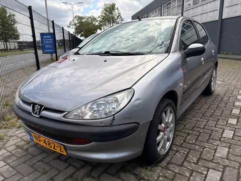 Peugeot 206 1.1 XR