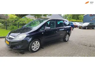 Opel Zafira 1.8 Executive bj 2009 7 persoons airco