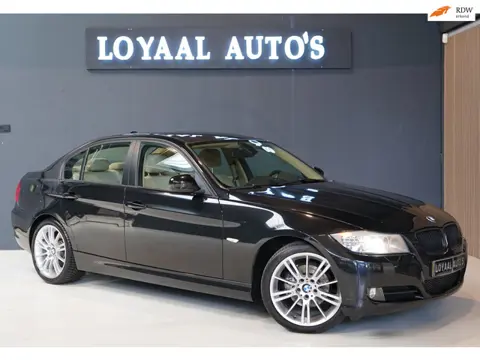 BMW 3-serie 320i Business Line 170 PK | AIRCO | CRUISE|PDC |ELEK.RAMEN|APK|NAP|