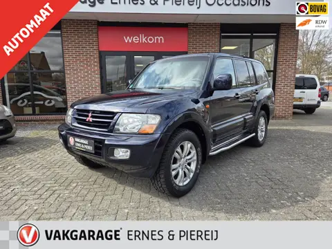 Mitsubishi Pajero 3.2 Di-D GLX LB Grijs kenteken