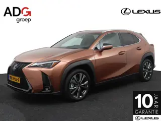 Lexus UX 300h 35th Edition | Premium Navigatie | Elektrisch bedienbare achterklep | Lederen bekledin