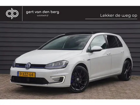 Volkswagen Golf 1.4 TSI GTE - PANODAK - LEDER - CLIMA - ADAPT. CRUISE - PDC V+A -