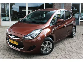 Hyundai ix20 1.6i Elektrische ramen V en A, Boordcomputer, Multifunctioneel stuurwiel, 15" LMV