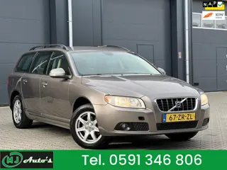 Volvo V70 2.0 SUMMUM NAVI TREKHAAK LMV