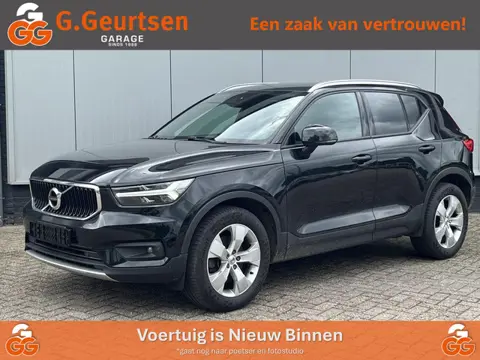 Volvo XC40 2.0 B4 Momentum Business Camera, Stoel/Stuurverwarming, Cruise Control