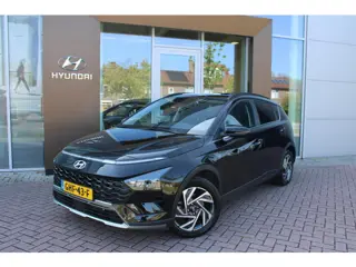 Hyundai Bayon 1.0 T-GDI 100pk 48V Premium Sky DCT Automaat Airco Navi Camera Carplay Schuifdak Demo 
