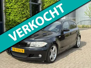 BMW 1-serie 118i High Executive | M ||Nieuwe APK |