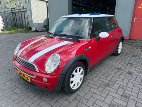 Mini 3-Deurs 1.6 One Salt