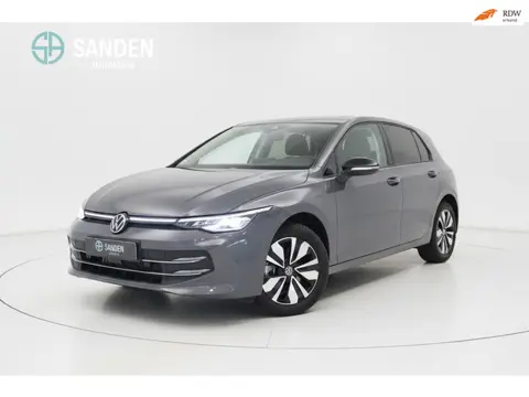Volkswagen Golf 1.5 TSI Life Edition|115 pk|LED|Navigatie|Camera|Stoel+stuurverwarming|Sfeerverlicht