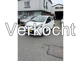 Toyota Aygo 1.0 VVT-i Access Keurig nette en goed rijdende Aygo met een nieuwe Apk keuring 14-05-202