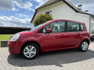 Renault Grand Modus 1.2 TCE Dynamique / Bj: 2009 / N.A.P