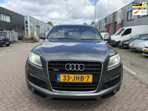 Audi Q7 3.0 TDI quattro Pro Line + 5+2