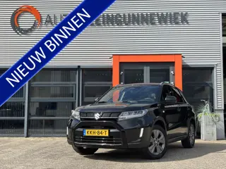 Suzuki Vitara 1.5 Hybrid Select / Allseason Banden / Navi / Stoelverwarming / Applecarplay/AndroidAu