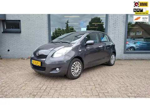 Toyota Yaris 1.3 VVTi Aspiration CLIMATE+TREKHAAK