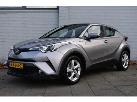 Toyota C-HR 1.8 Hybrid Dynamic Limeted Automaat 122pk | Cruise control | Trekhaak | Achteruitrijcame
