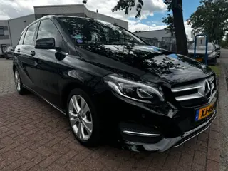 Mercedes-Benz B-Klasse 180 Ambition Automaat 132.000km Airco/ECC,Navigatie,Camera,Half Leder