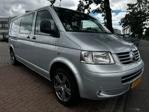 Volkswagen Transporter 2.5 TDI 130pk Automaat Rolstoelinrichting Airco,Lang Zeer Nette Bus