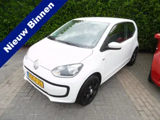 Volkswagen up! 1.0 move up! BlueMotion (bj 2013)