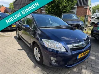 Toyota Auris 1.8 Full Hybrid Aspiration,Airco, LM-velgen,trekhaak,