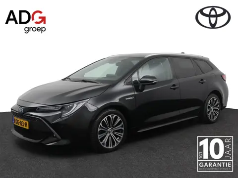 Toyota Corolla Touring Sports 1.8 Hybrid First Edition | Parkeersensoren | Stuur en Stoelverwarming 