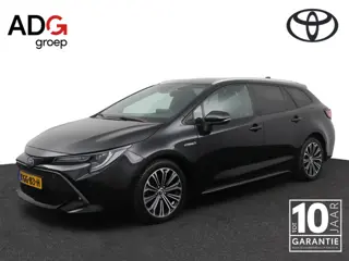 Toyota Corolla Touring Sports 1.8 Hybrid First Edition | Parkeersensoren | Stuur en Stoelverwarming 