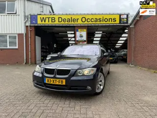 BMW 3-serie Touring 320i High Executive, Dealer oh. Trekhaak, Schuif/kantel dak.