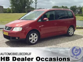 Volkswagen Touran 2.0-16V FSI Highline (bj 2004)
