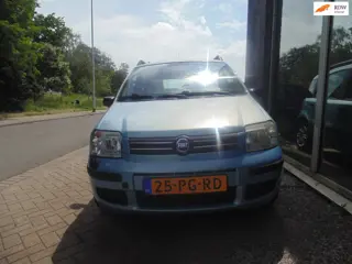 Fiat Panda 1.2 Emotion automaat motor top automaat 50%