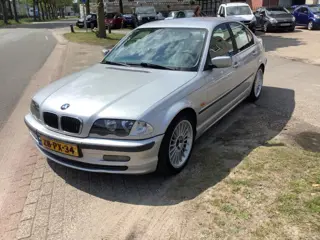 BMW 3-SERIE 323I EXECUTIVE
