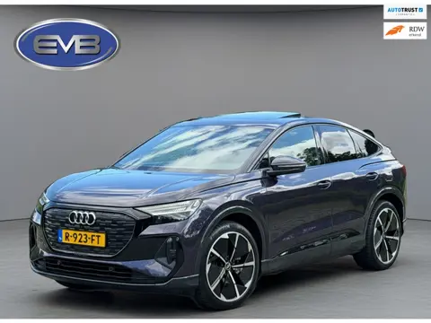 Audi Q4 Sportback e-tron 35 S edition 55 kWh, 2 X S-LINE, panoramadak, achteruitrijcamera, 1/2 leder