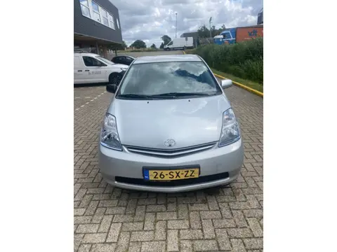 Toyota Prius 1.5 VVT-i