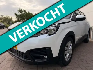 Peugeot 5008 1.2 PureTech Blue Lease Executive/7persoons/Automaat/Navi/Camera/Leder/Goed-onderhouden