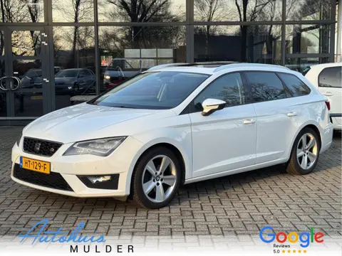 SEAT Leon ST 1.4 TSI FR Connect Panoramadak/LED/Trekhaak/Clima/Navi/Cruise
