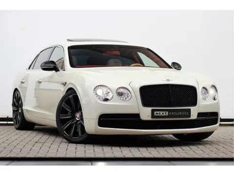 Bentley Flying Spur 6.0 W12 | BTW | Pano | Massage | Ventilatie | Memory