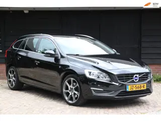 Volvo V60 2.0 D2 Ocean Race Leer/Navigatie/Parkeersensor/Apk 06-2027