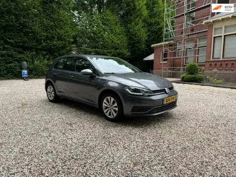 Volkswagen GOLF 1.0 TSI Trendline