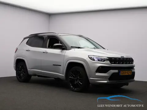 Jeep Compass 4xe 240 Plug-in Hybrid Electric S (bj 2022)