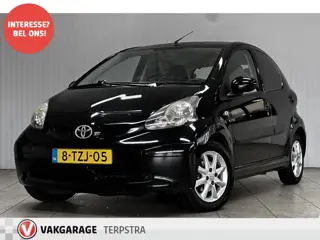 Toyota Aygo 1.0-12V/ 14''LMV/ Airco!/ Radio-CD+AUX/ ELek.Pakket/ C.V.afstand/ Metallic Lak/ Deelbare