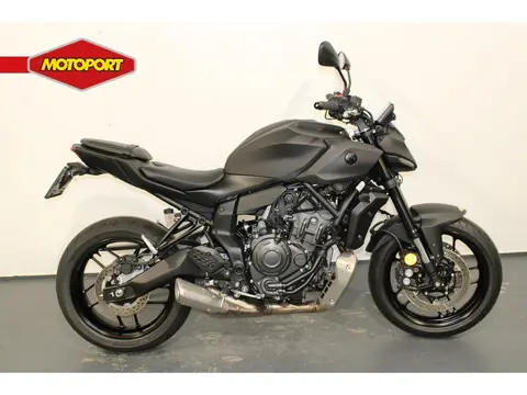 Yamaha MT 07 (bj 2025)