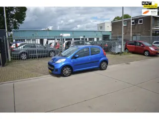 Peugeot 107 1.0-12V XS