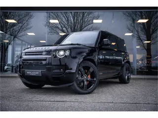 Land Rover Defender 110 P300e 110 X-Dynamic HSE ** HUD ** Trekhaak ** Panodak ** Koelbox Elektrisch 